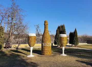 moldova/cricova-winery/landmark/beciurile-cricova