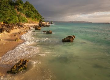 philippines/boracay/diniwid-beach/landmark/hagdan-beach