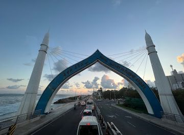 maldives/male/hulhule/landmark/sinamale-monument