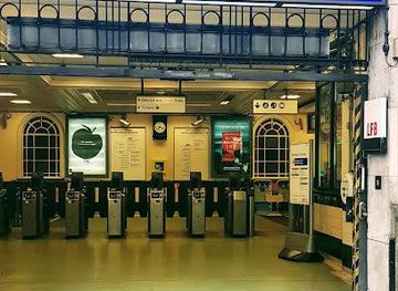 united-kingdom/windsor/landmark/temple-station