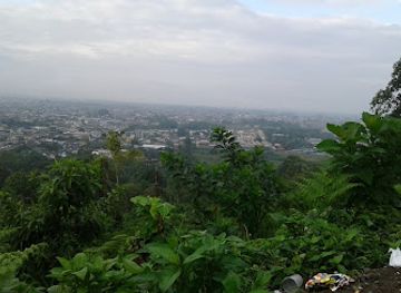 ecuador/santo-domingo-de-los-tsachilas-region/landmark/source-circle-of-continents