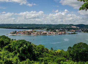 guatemala/peten/landmark/mirador-rey-canek