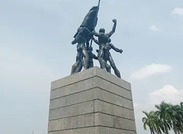 Monas