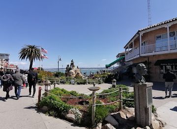 california/monterey/cannery-row/landmark/john-steinbeck-memorial