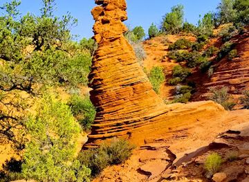 utah/book-cliffs/landmark/red-canyon-slot-peekaboo-kanab
