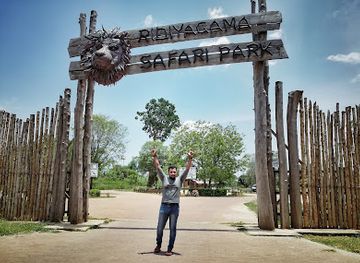 sri-lanka/hambantota-district/landmark/ridiyagama-safari-park