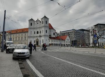 slovakia/bratislava/landmark/musical-tiles