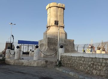 egypt/damietta/landmark/ferdinand-de-lesseps-statue-base