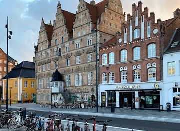 denmark/aalborg/landmark/jens-bangs-stonehouse