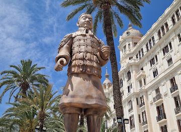 spain/alicante/landmark/paseo-explanada-de-espana