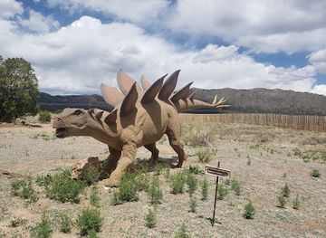 colorado/high-plains/landmark/rocky-mountain-dinosaur-resource-center
