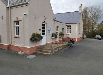 guernsey/torteval/landmark/torteval-douzaine