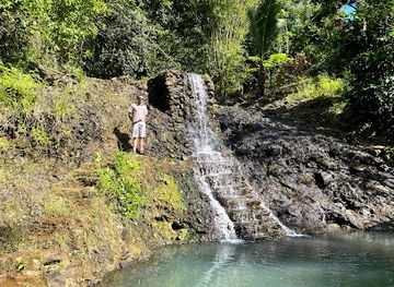 saint-lucia/anse-la-raye/landmark/river-rock-waterfalls