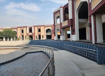 pakistan/lahore/johar-town/landmark/global-village-lahore