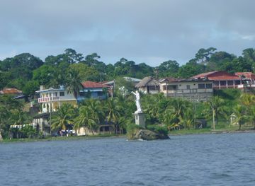 guatemala/livingston/landmark/playa-blanca