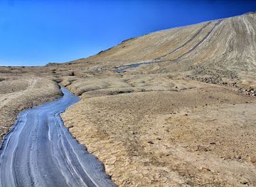 pakistan/makran-coastal-highway/landmark/chandragup-volcanos