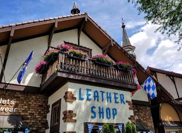 michigan/frankenmuth/landmark/covered-bridge-shop