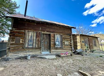 utah/price/landmark/pioneer-cabin