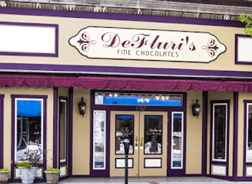 west-virginia/martinsburg/landmark/de-fluri-s-fine-chocolate