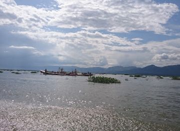 myanmar-burma/inle-lake/landmark/pwe-taw-win-nature-s-restaurant