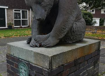 united-kingdom/yorkshire/landmark/chalfont-bear