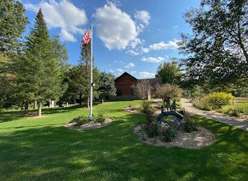iowa/little-switzerland/landmark/prairie-s-edge-nature-center
