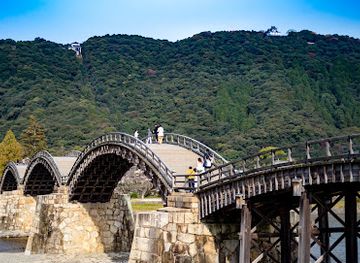 japan/iwami/landmark/kintaikyo-bridge