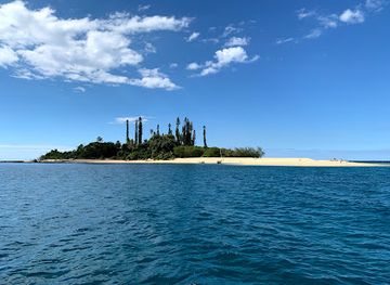 new-caledonia/hienghene/landmark/ilot-tibarama