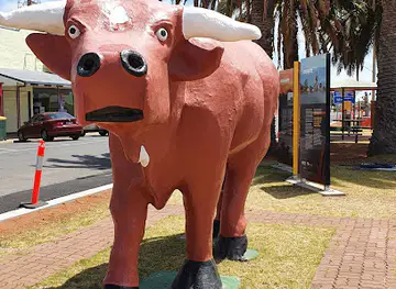 Big Mallee Bull Statue