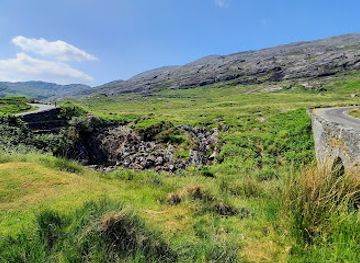 ireland/beara-peninsula/landmark/healy-pass-scenic-viewpoint