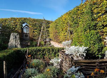 united-kingdom/essex/landmark/talliston-house-gardens