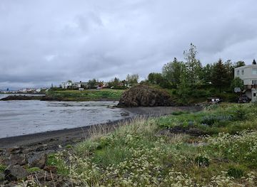 iceland/borgarnes/landmark/borgarnes-outdoor-swimming-pool