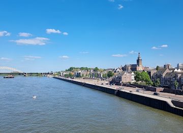 netherlands/nijmegen/landmark/nijmegen-railway-bridge