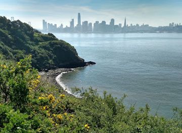 california/oakland/landmark/port-view-park