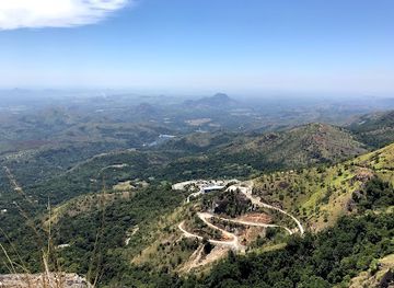 sri-lanka/ampara-district/landmark/kurullangala-prehistoric-cave-art-site