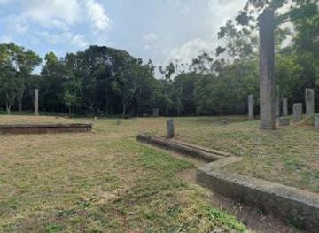 sri-lanka/anuradhapura/landmark/royal-palace-of-the-anuradhapura-kingdom