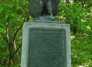 new-york/new-york-city/brooklyn/landmark/dongan-oak-monument