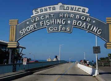 california/santa-monica/downtown-santa-monica/landmark/santa-monica-pier