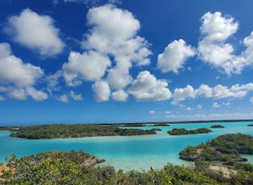 turks-and-caicos-islands/north-caicos/landmark/chalk-sound-national-park