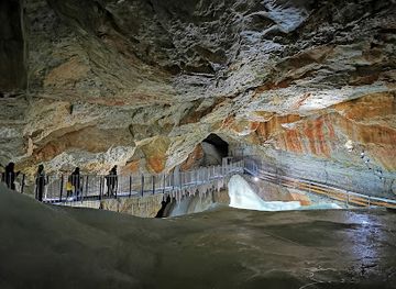 austria/eisriesenwelt/landmark/dachstein-giant-ice-cave