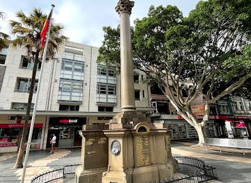 australia/sydney/manly-beach/landmark/manly-war-memorial