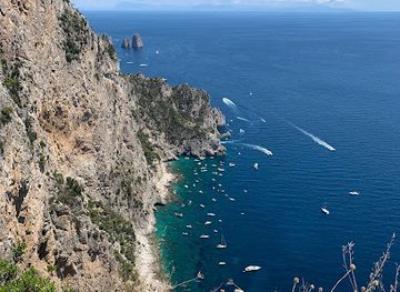 italy/campania/landmark/capri-philosophical-park