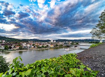 austria/linz/landmark/schlosspark