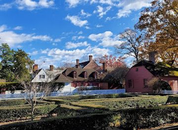 virginia/williamsburg/landmark/liberty-lounge