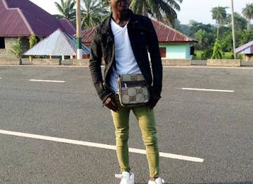 sierra-leone/kailahun-district/landmark/kailahun-clock-tower