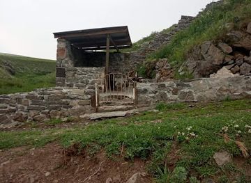 armenia/aparan/landmark/papoyi-aghbyur