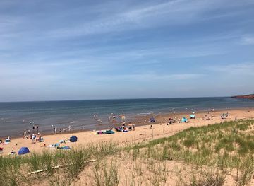 canada/prince-edward-island-national-park/landmark/cavendish-beach-prince-edward-island-national-park