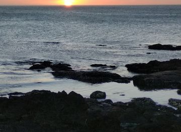 uruguay/montevideo-coast/landmark/fountain-of-the-padlocks
