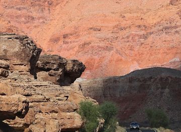 arizona/page/landmark/damplaza