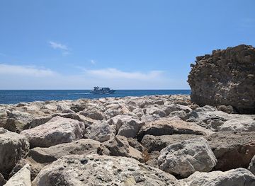 cyprus/morphou-bay/landmark/ruins-of-old-fort